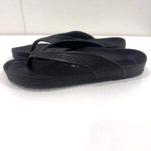 Birkenstock Men's Black Flip Flop Sandals 42 9 9.5